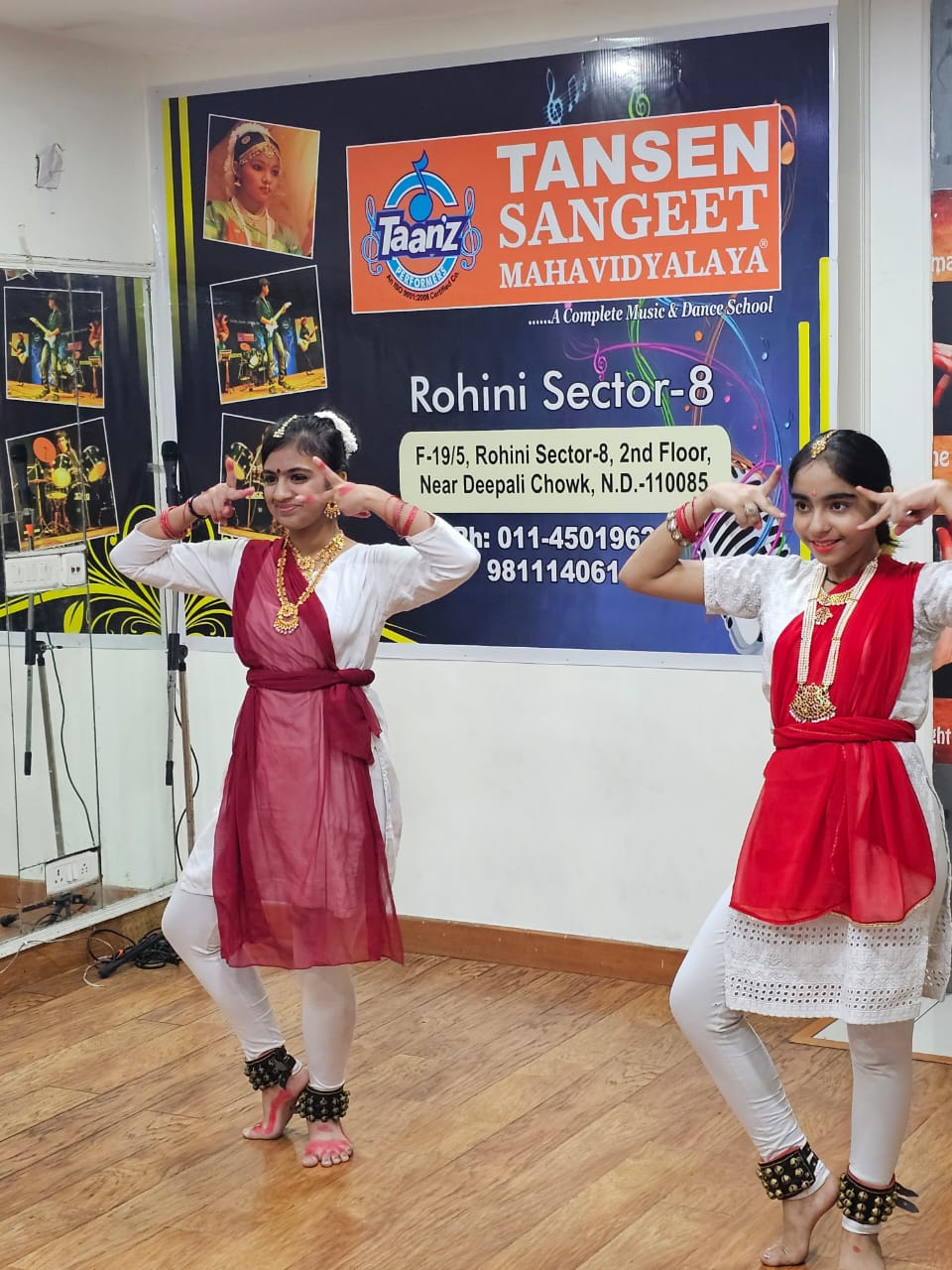 Read more about the article Preserving Tradition through Bharatanatyam: Unveiling the Beauty of Dance Classes in Rohini, Delhi